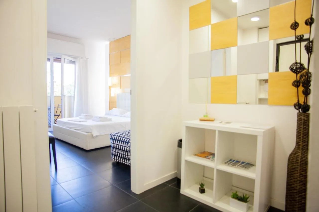 Cristoforo Porta Ticinese Aparthotel 4Pax Wifi Milan 0*,